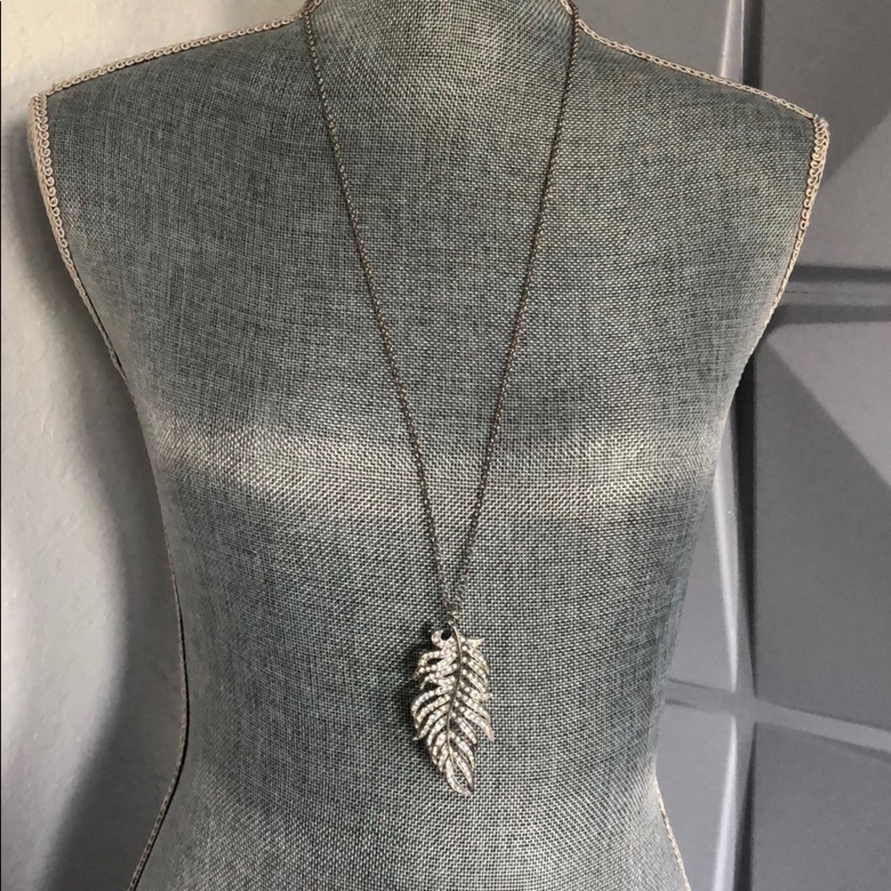 Silver leaf chain necklace